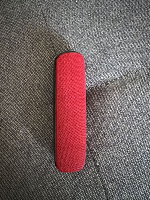 Ploom Aura negru + husă roșie – stare impecabilă
