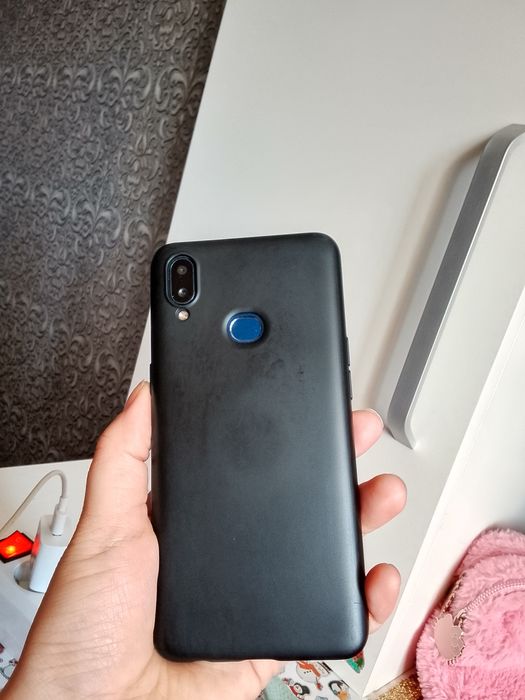 Продам Samsung Galaxy A10s