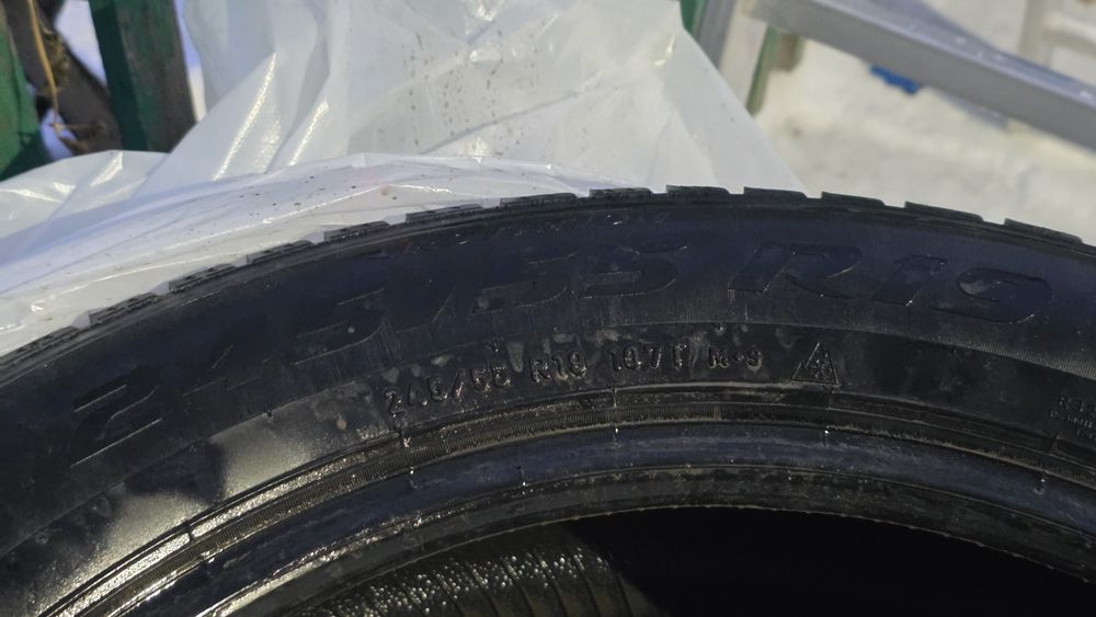 Шины зима 245/55/19