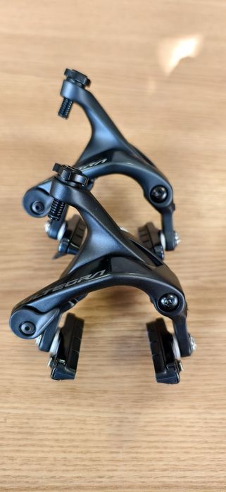Комплект Шосейни спирачки Shimano Ultegra Front BR-R8000,Rear BR-R8100