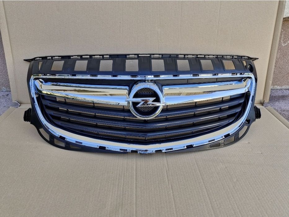 Grila centrala Opel Insignia 2013-2016 facelift NOUA