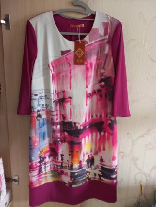 Платья новые 50-52