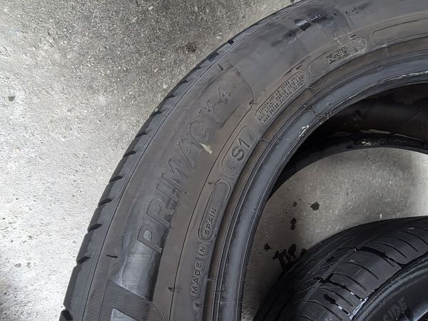 225/55/17 MICHELIN 2бр