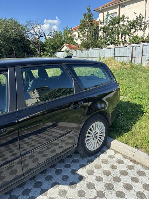 Volvo v50 2.0d 136hp