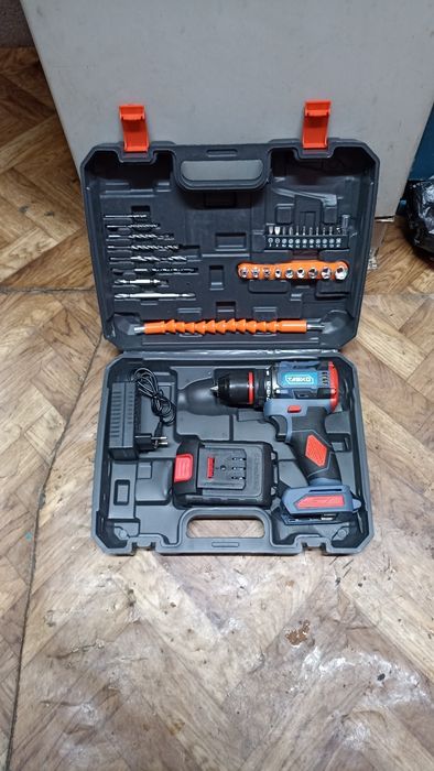 Акция Шуруповёрт новый