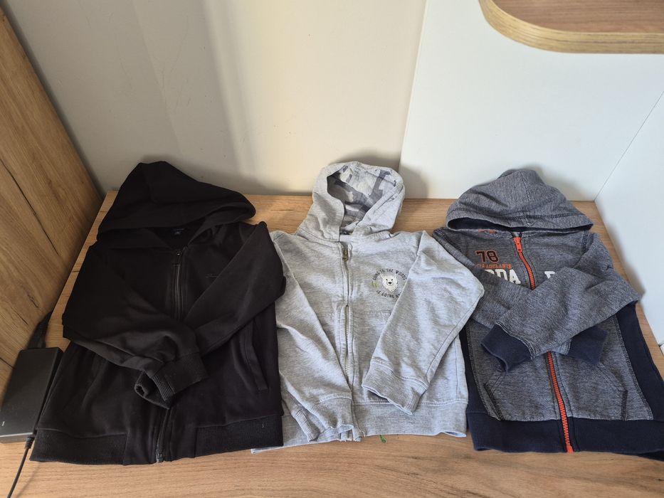 Десткая             мальчиковая              одежда