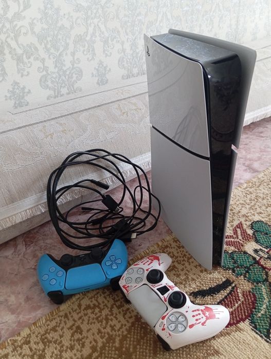 Продам Playstation 5