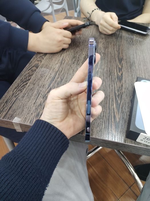 Iphone 13 pro max sotladi