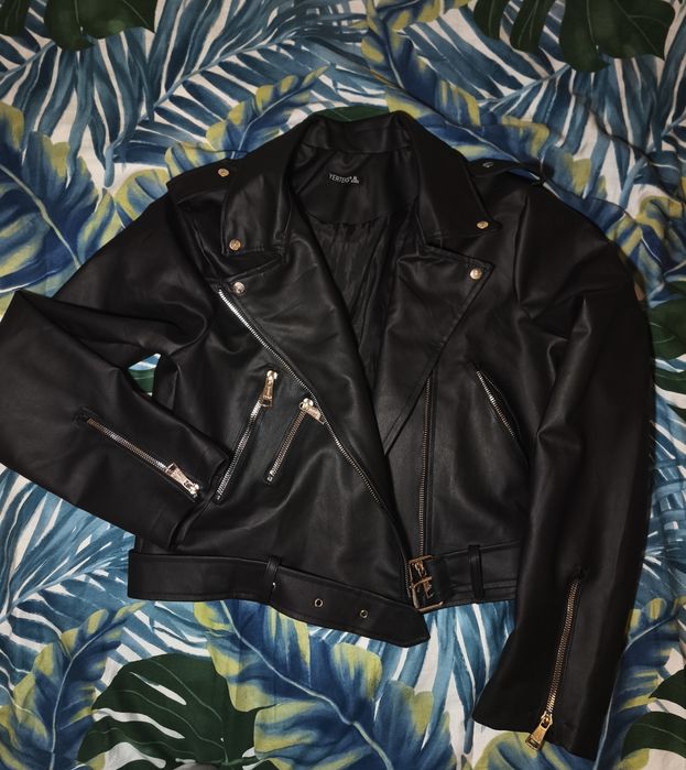 Дамско кожено яке