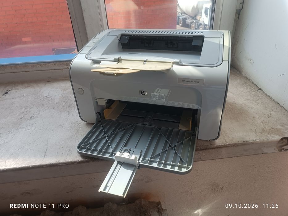 Продам принтер НР 1102