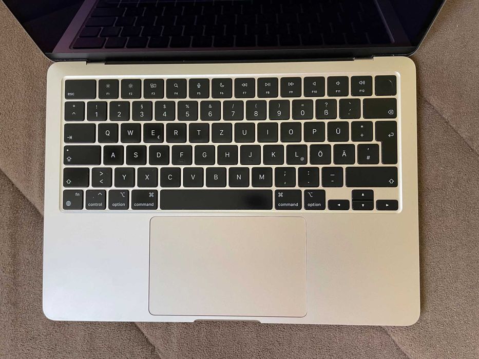 13,6" Apple MacBook Air M2, А2681 (2022) Silver