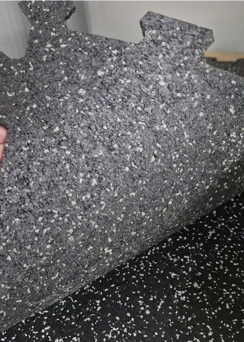 Подова настилка/ Гумена Фитнес настилка плоча - пъзел   956×956×8 см