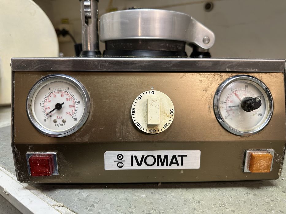 Oala termobaro tehnica dentara