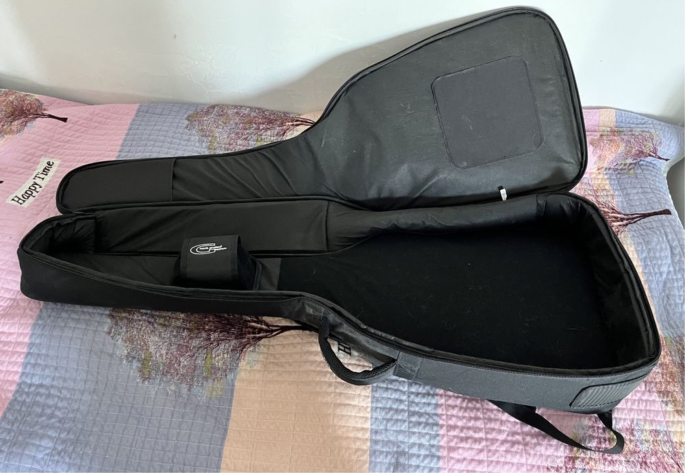 Чехол для гитары GEWA gig bag premium черный
