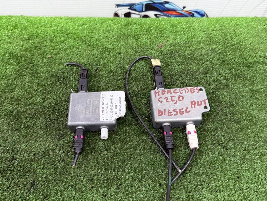 AMPLIFICATOR ANTENA (2 BUC.) MERCEDES BENZ C220 C204 W204 CDI C-CLASS COUPE 2.2 DIESEL 2013 COD OEM A4638203789 2008-2014
