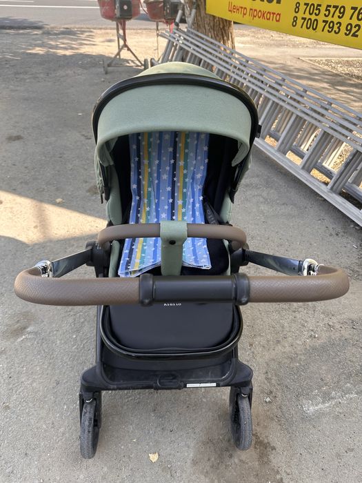 Коляска детская новоя