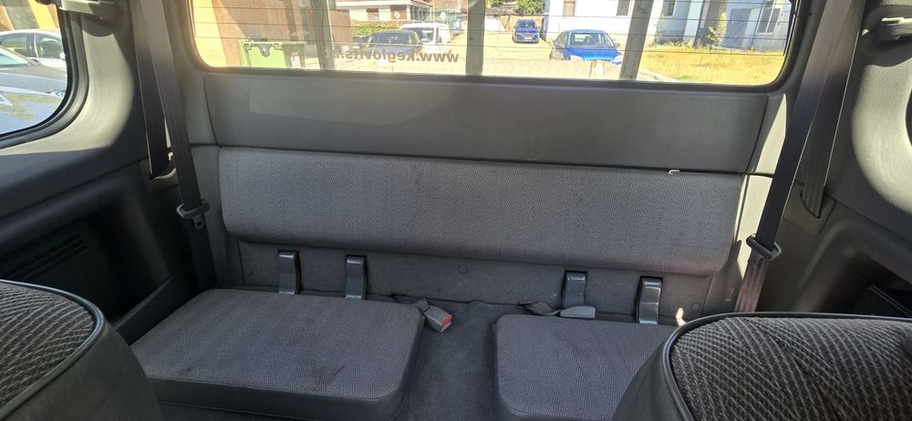 Mazda B2500D Diesel