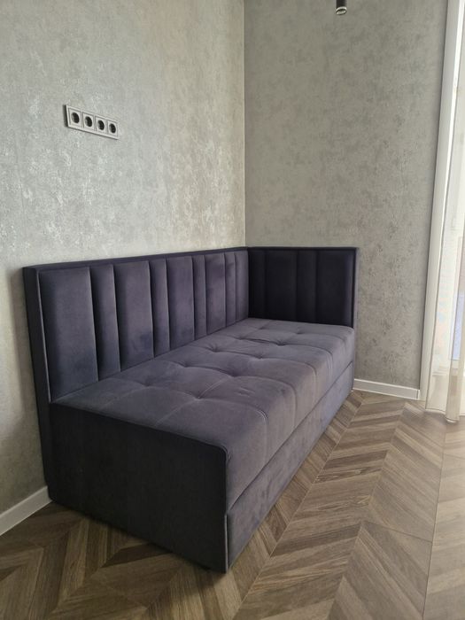 Продаются диван кровать столы