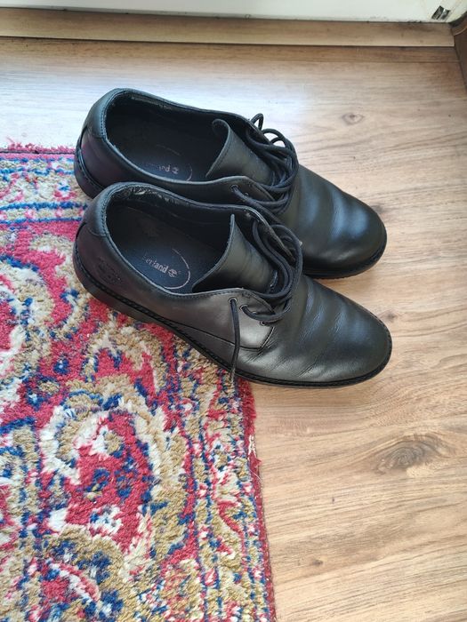 Продавам маркови обувки обувки