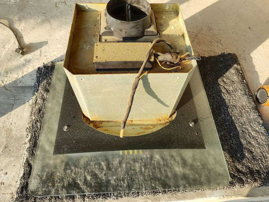 ремонт кухонной вытяжки и любой сложности бытовой техники