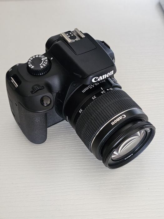 DSLR Canon Eos 4000D