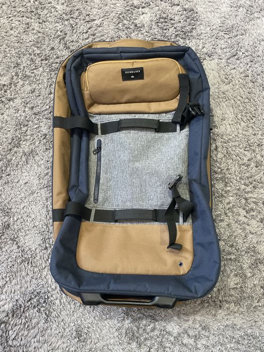 Чемодан quiksilver
