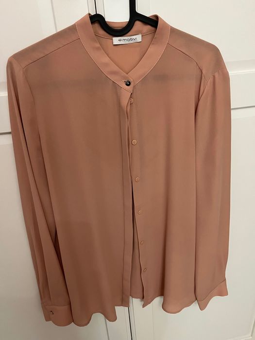 Vand camasa dama Motivi in stare buna