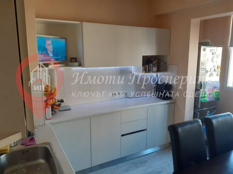 Продава се Тристаен апартамент в София, Света Троица - 75 кв.м за 2374 €/кв.м - Снимка #1