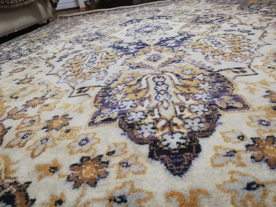 Продам чистые ковры