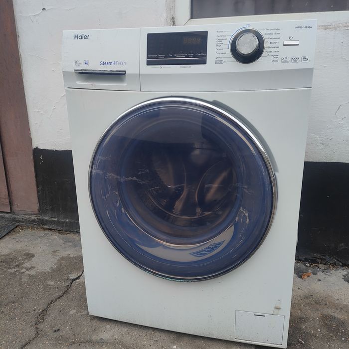 Продам б/у стиральную машинку