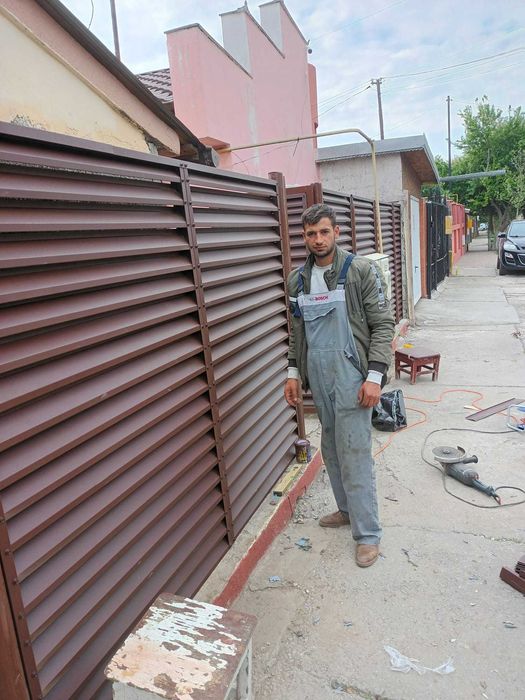 Garduri din sipca metalica, panou stil jaluzele, tabla, plasa si BCA