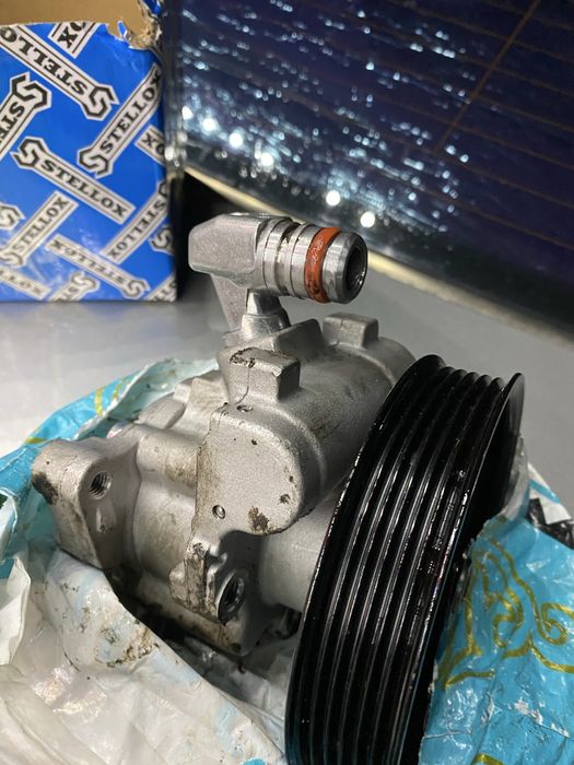 Продам Гур насос