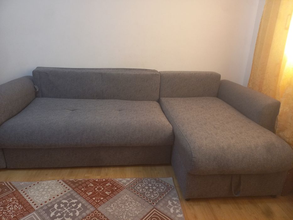 Vând canapea extensibila