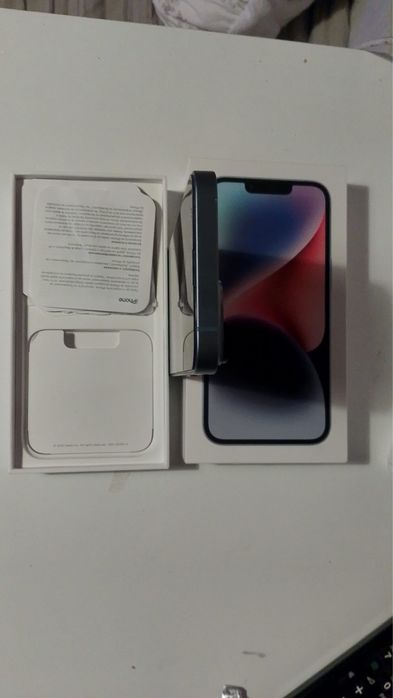 Vand sau schimb tel ios 14 de 128 gb