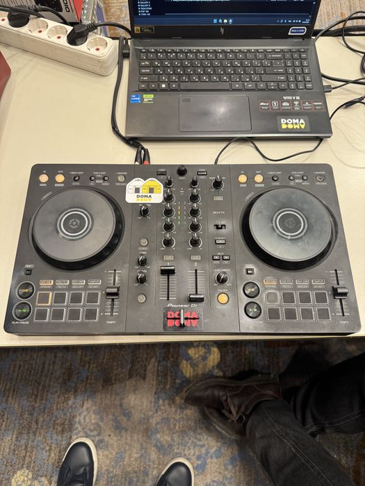 Pioneer DJ FLX-4 контроллер