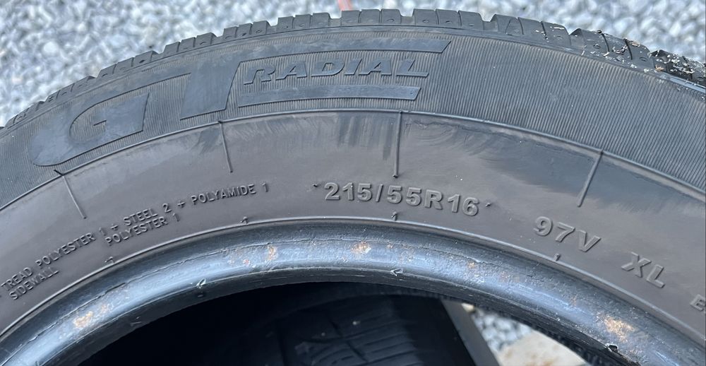 2бр 215/55/16 на 6мм с 23дот