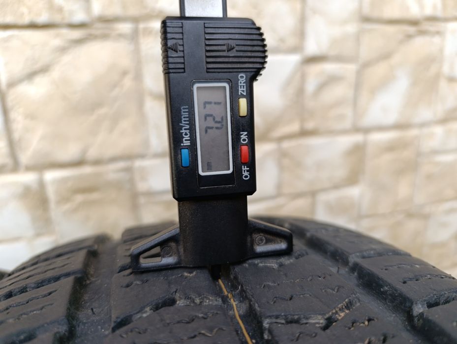 Зимни гуми NEXEN 225/75/16 C 121/120 10 PR.