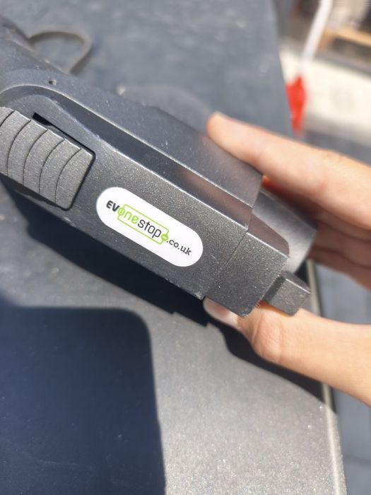 Кабел за зареждане Type 2 към Type 1 за EV 5метра 32А МАКС 22kW