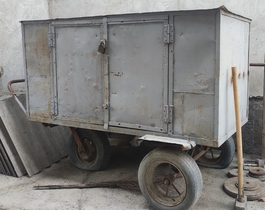 Bozor arava, 3 ta gildirakli. Donasi 3 mln dan