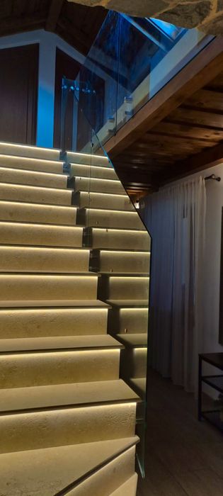 Balustrade din sticlă /Cabine de duș