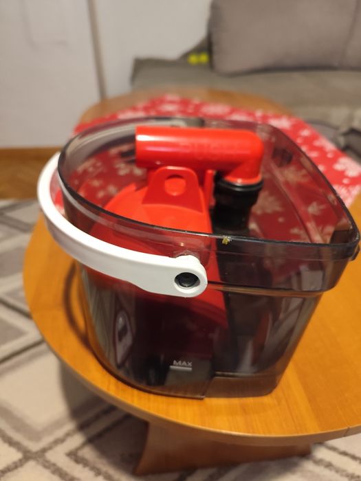 Прахосмукачка Gorenje G-Force Aqua с воден филтър