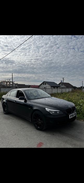 Vând sau schimb  E60 525d pe dreapta