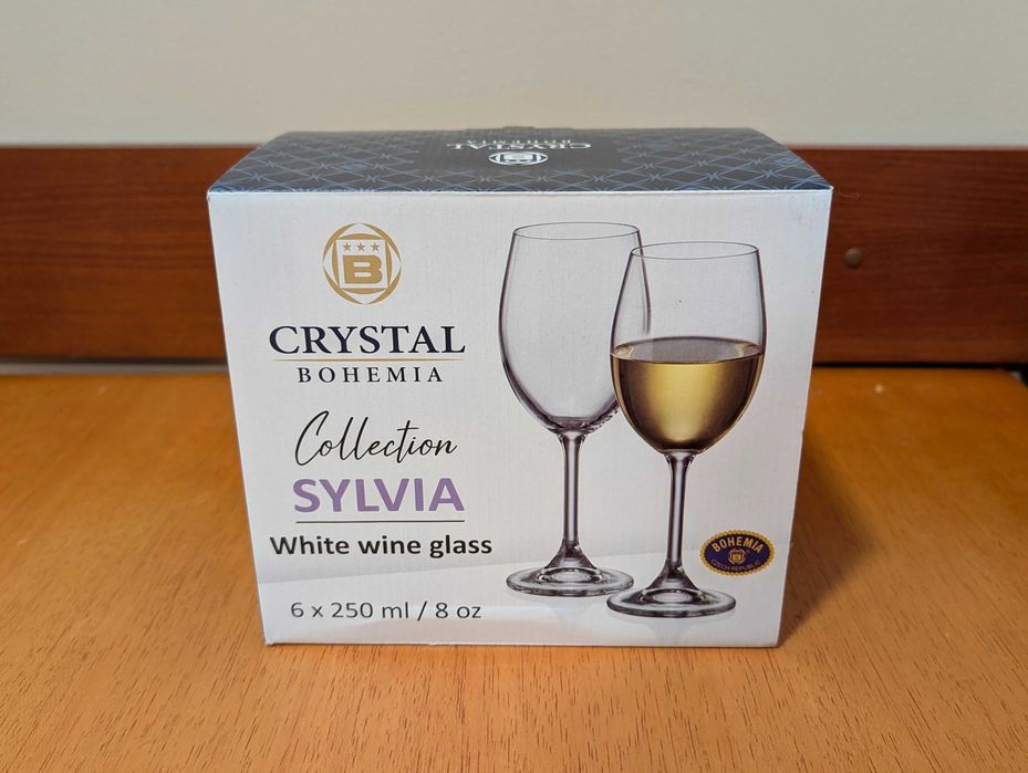 Комплект чаши за бяло вино, 250 мл (чисто нови)