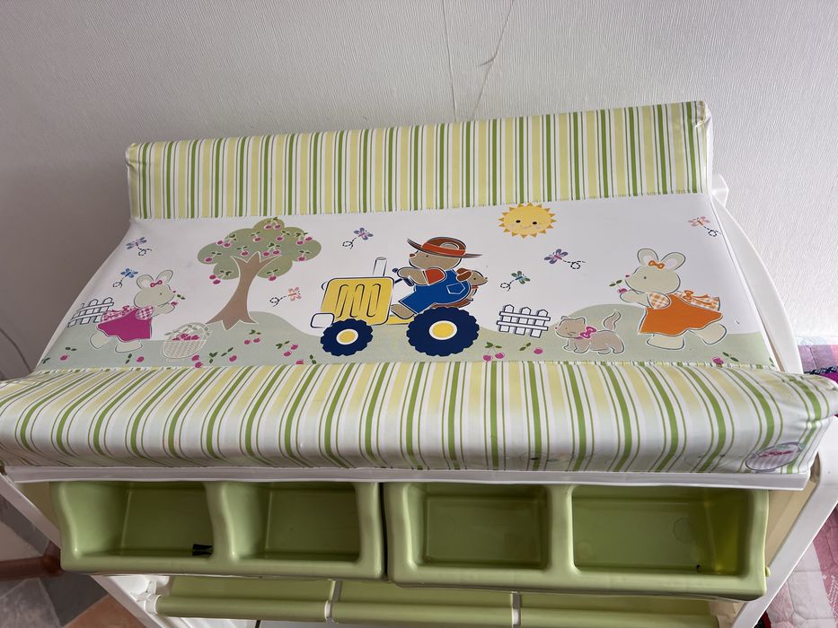 Ваночка с пеленальным столиком