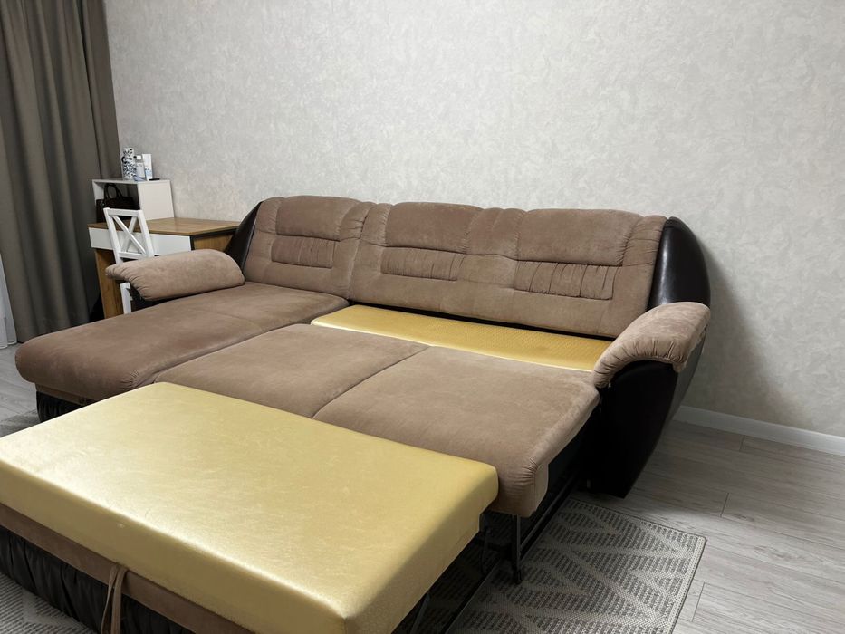 Продам угловой диван