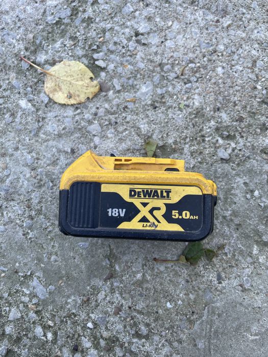 Батерии DEWALT 18V