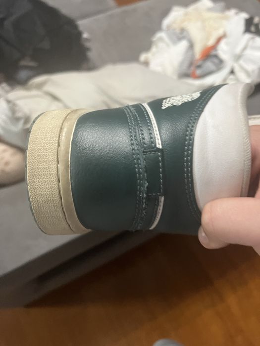 Джорданы оригинал 42 размер