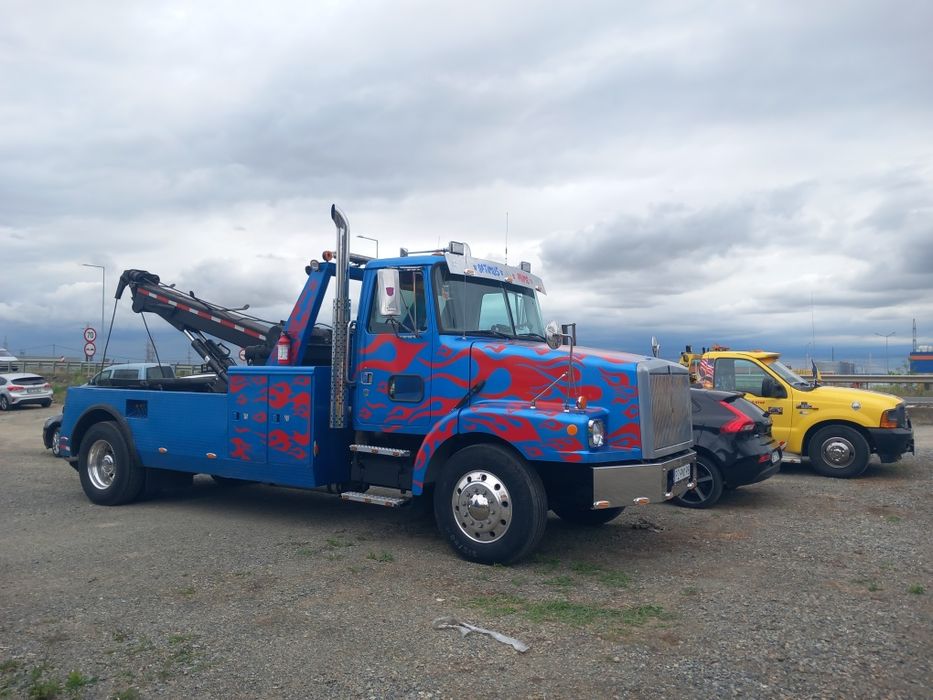Inchiriez camion Optimus prime pentru evenimente diferite