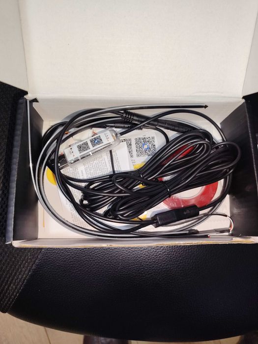 Авто система за Амбиентно Осветление LED