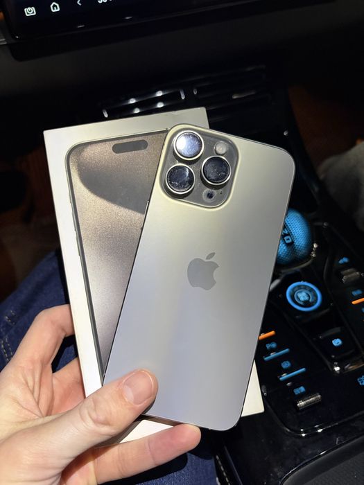 iPhone 15 Pro Max 256GB ideal (87%)